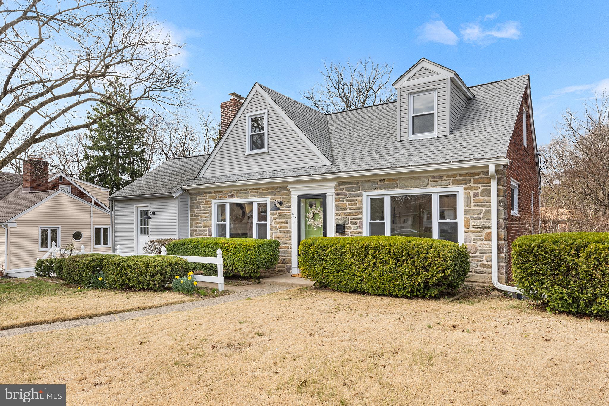 PADDOCK FARMS - Residential