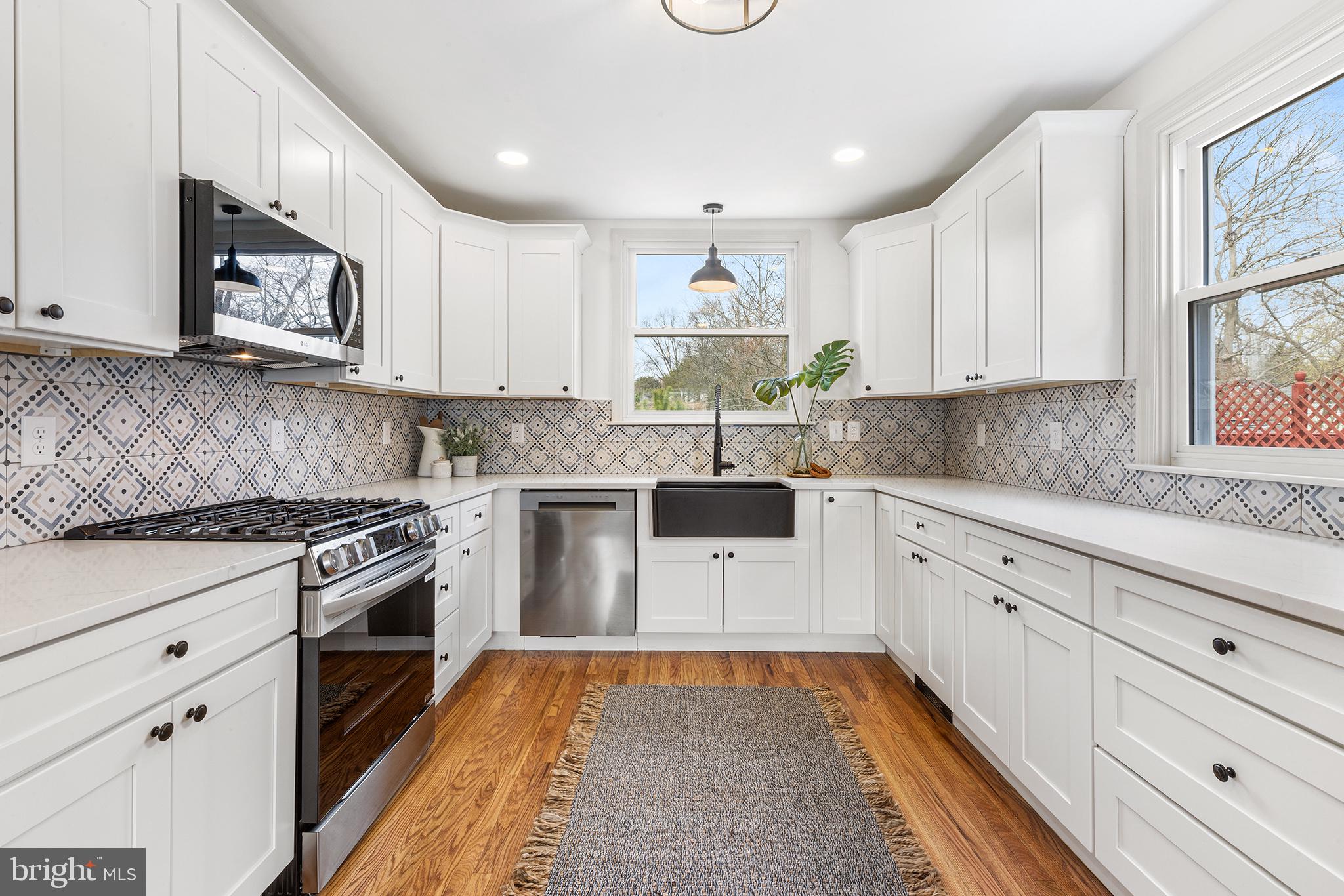 PADDOCK FARMS - Residential