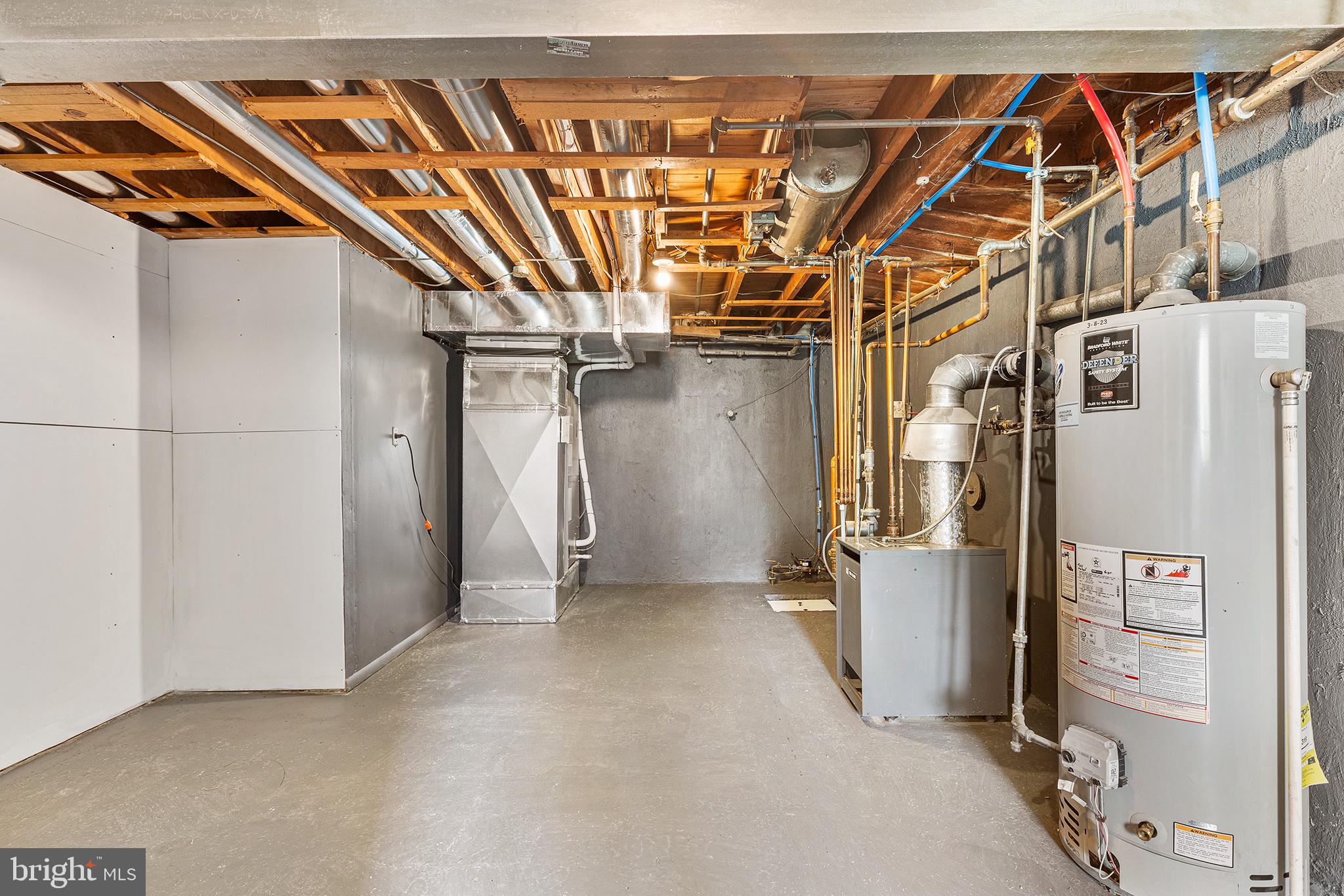 PADDOCK FARMS - Residential