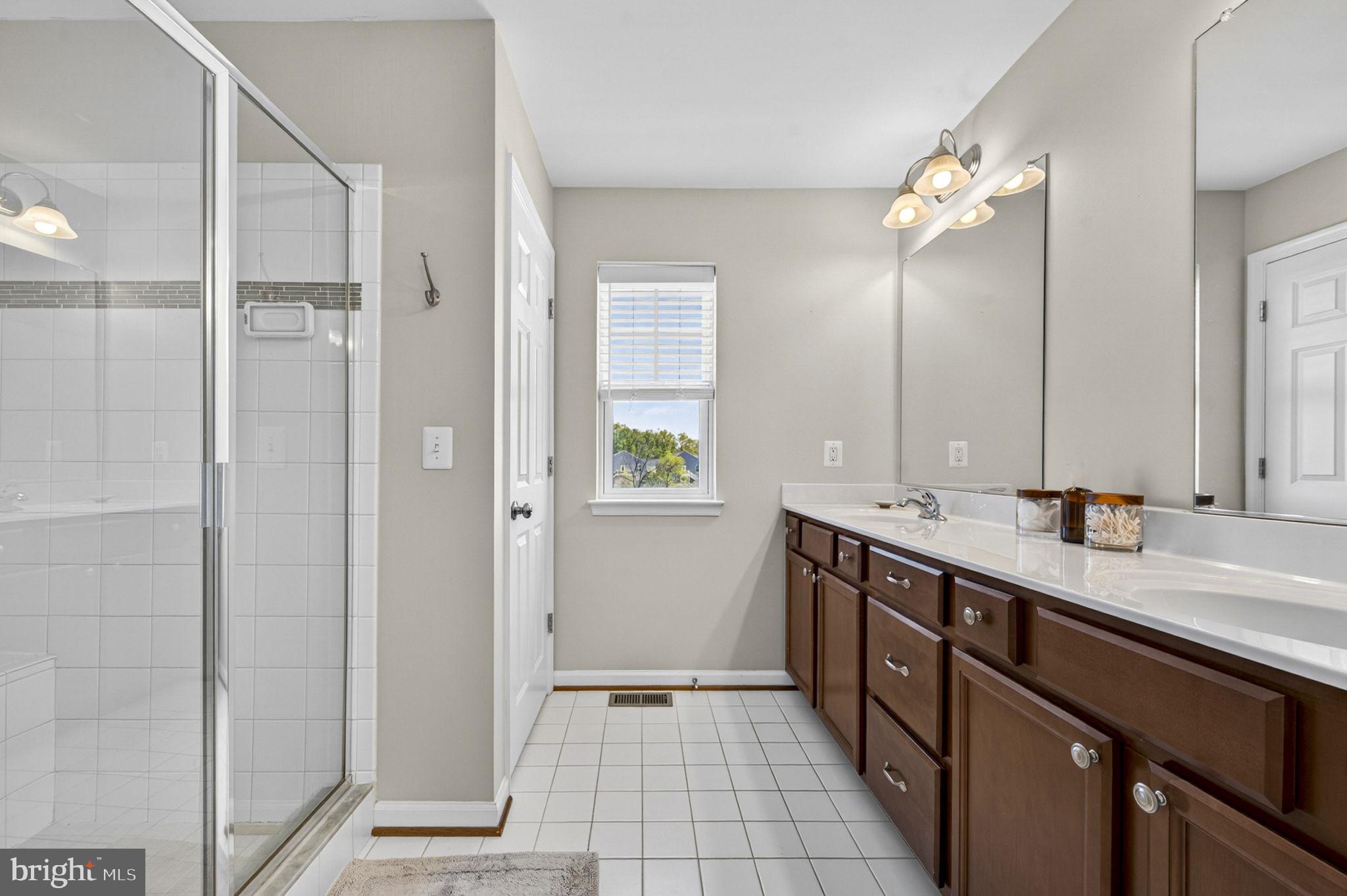 SNOWDEN BRIDGE - Residential