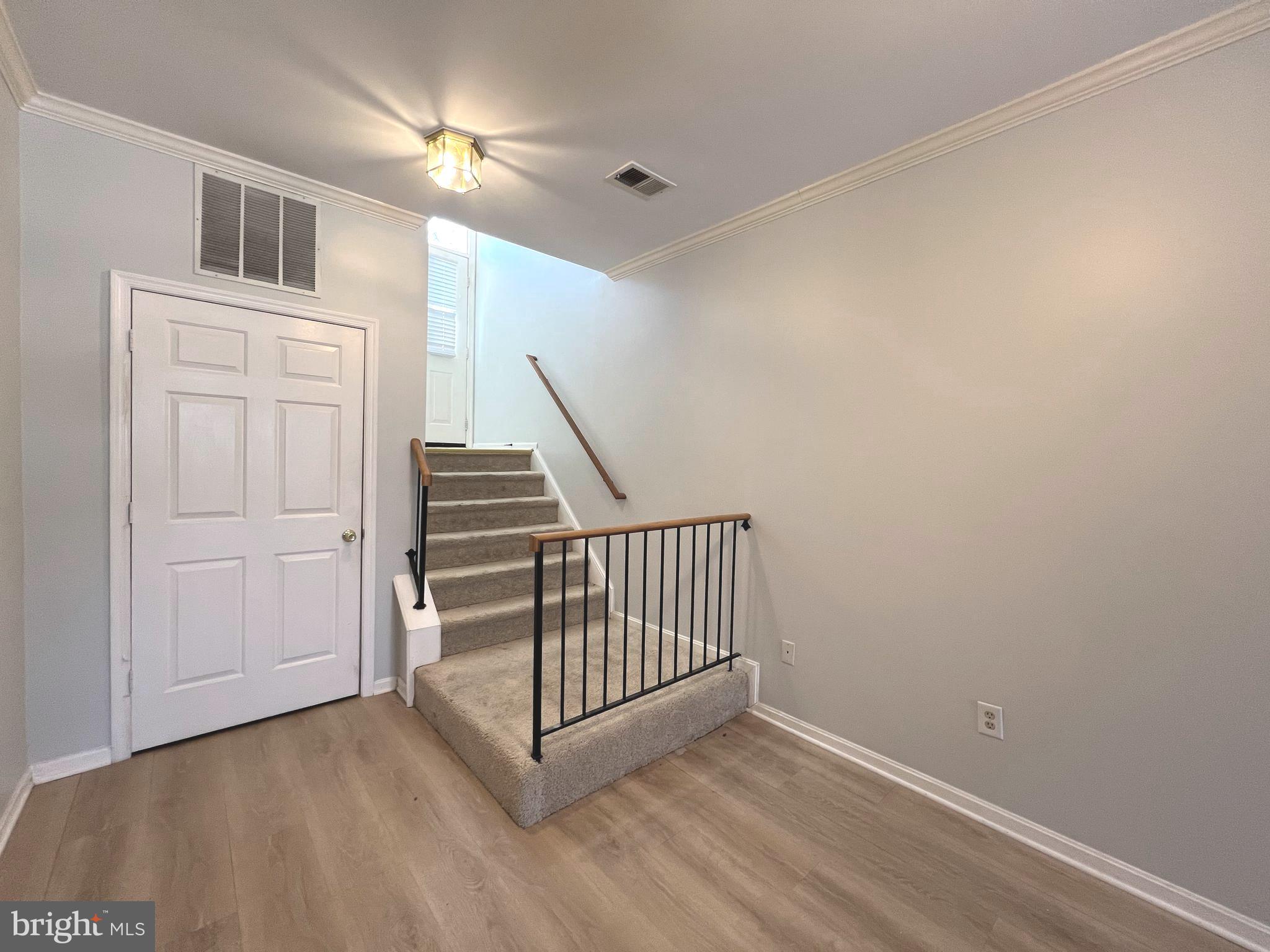 CEDAR GROVE AT CROFTON - Residential