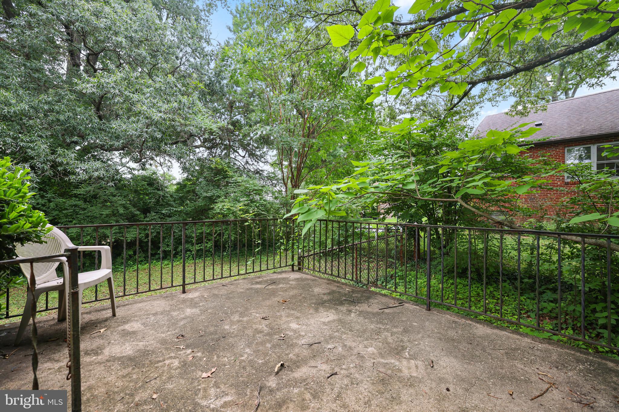 HYATTSVILLE - Residential