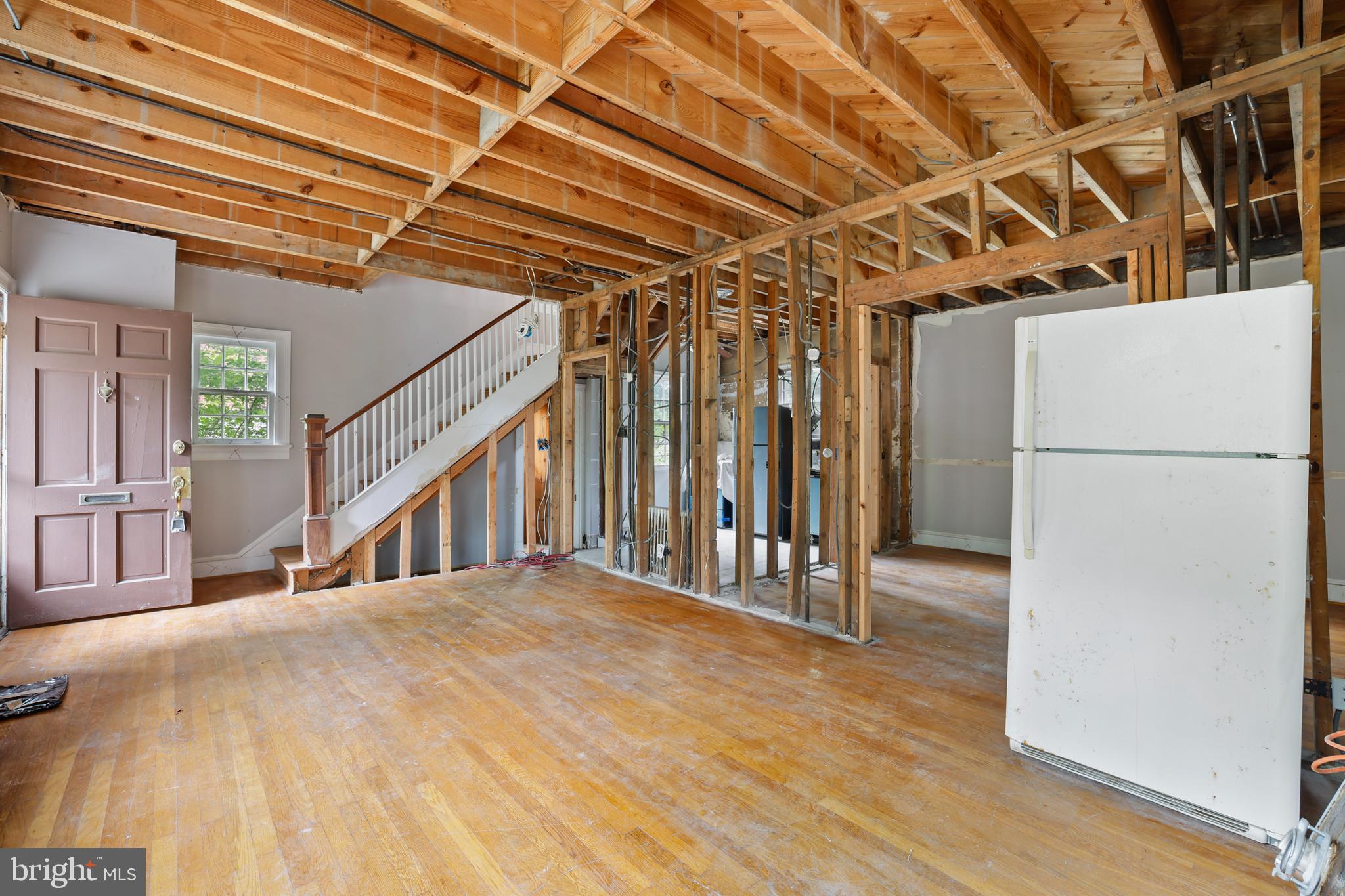 HYATTSVILLE - Residential