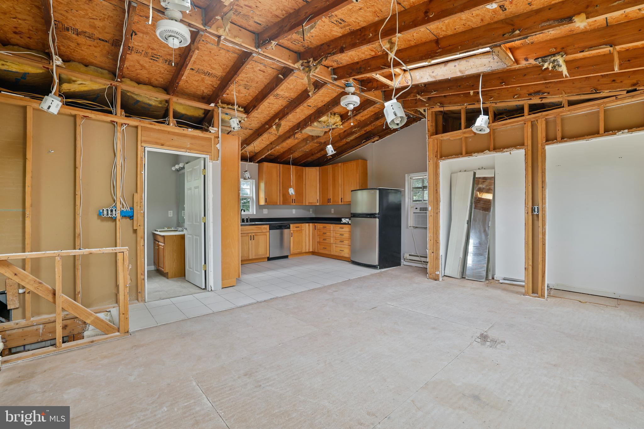 HYATTSVILLE - Residential