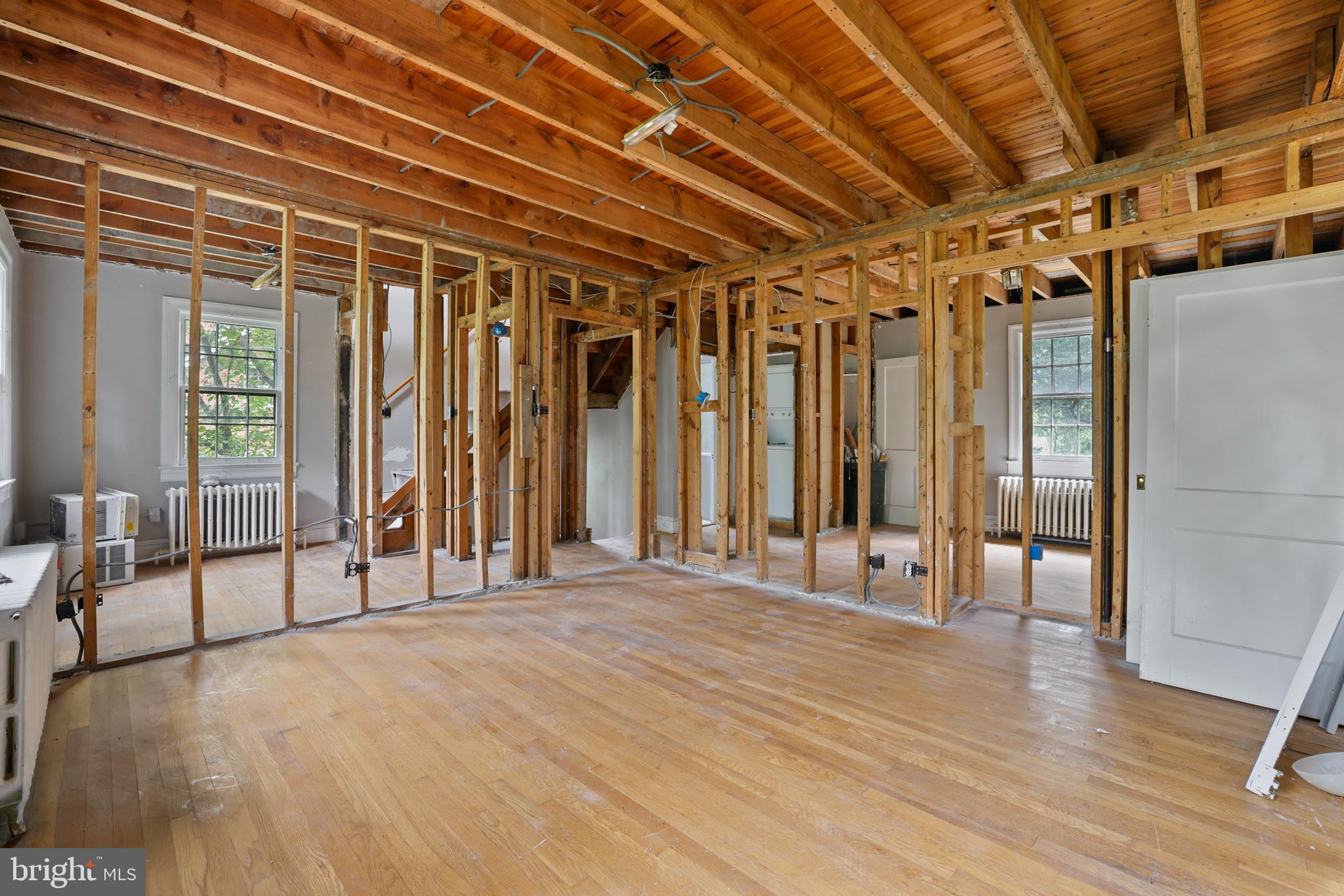 HYATTSVILLE - Residential