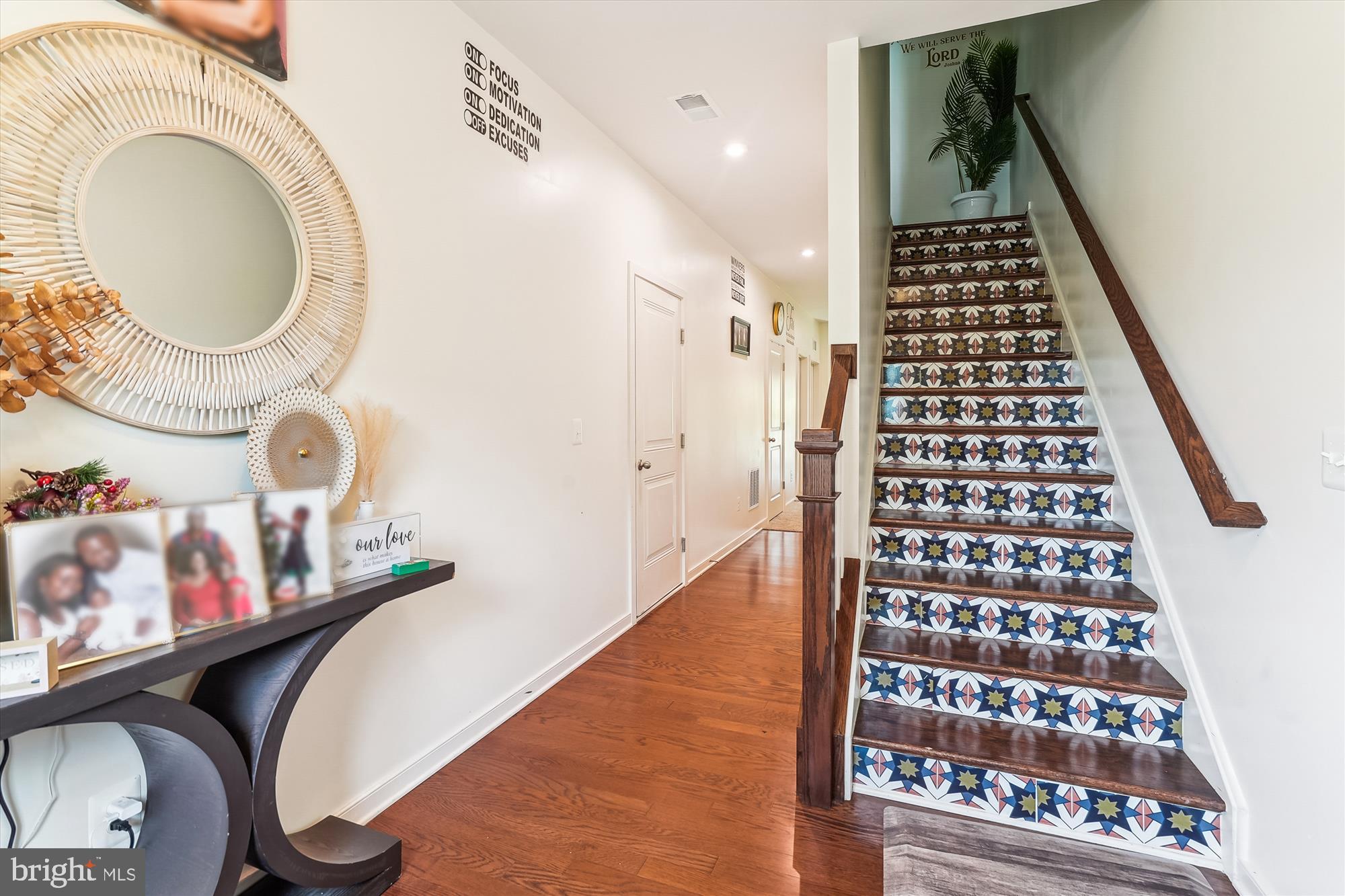 305 BARNWELL DRIVE