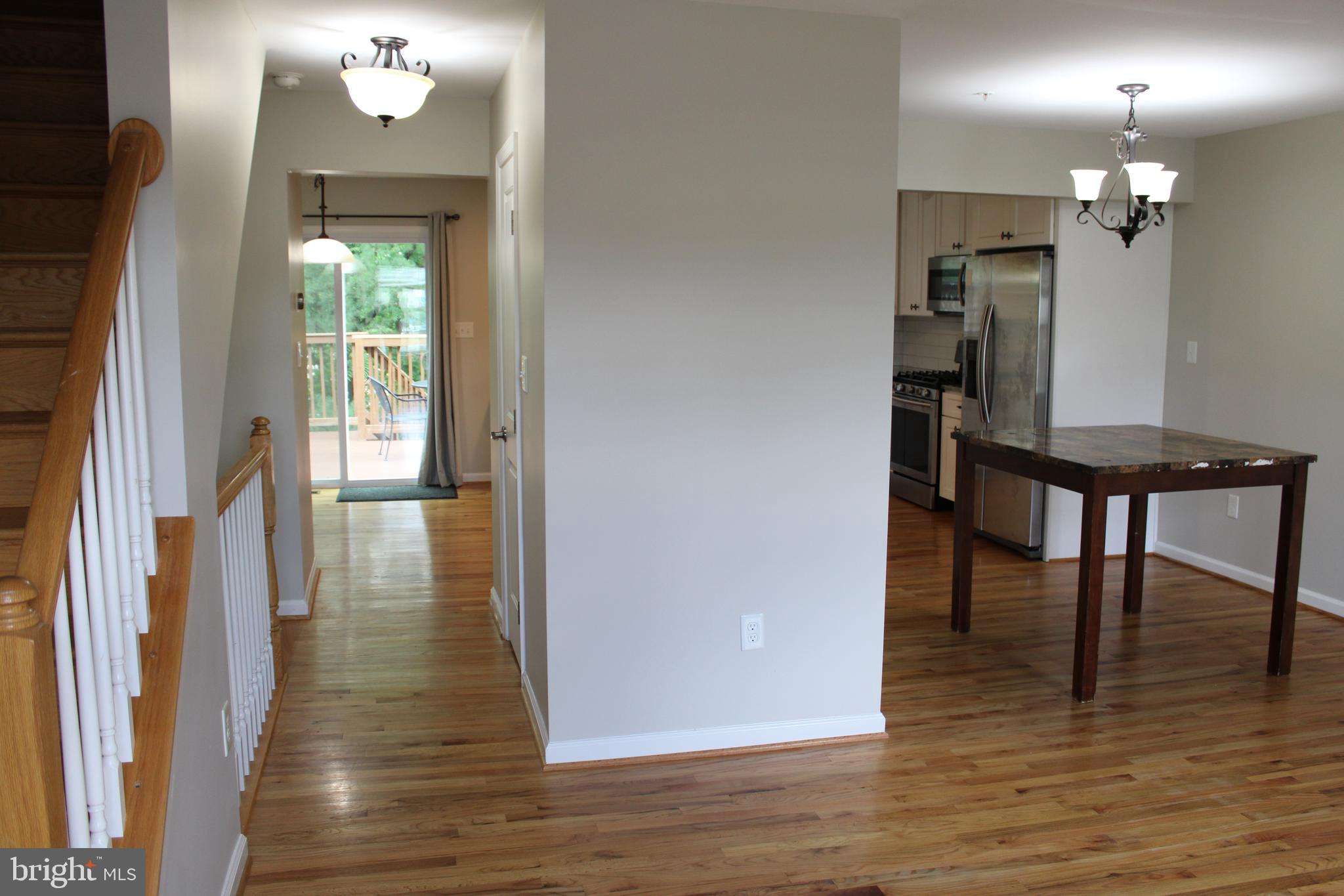 ROBINS GLENN - Residential Lease