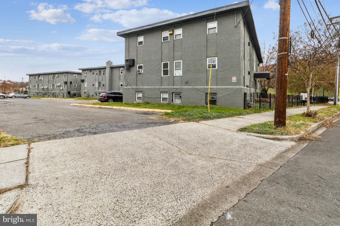 4559-4569 BENNING ROAD SE