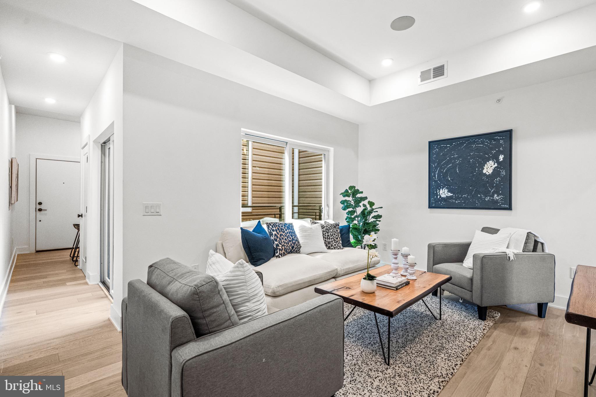 GRADUATE HOSPITAL - Residential