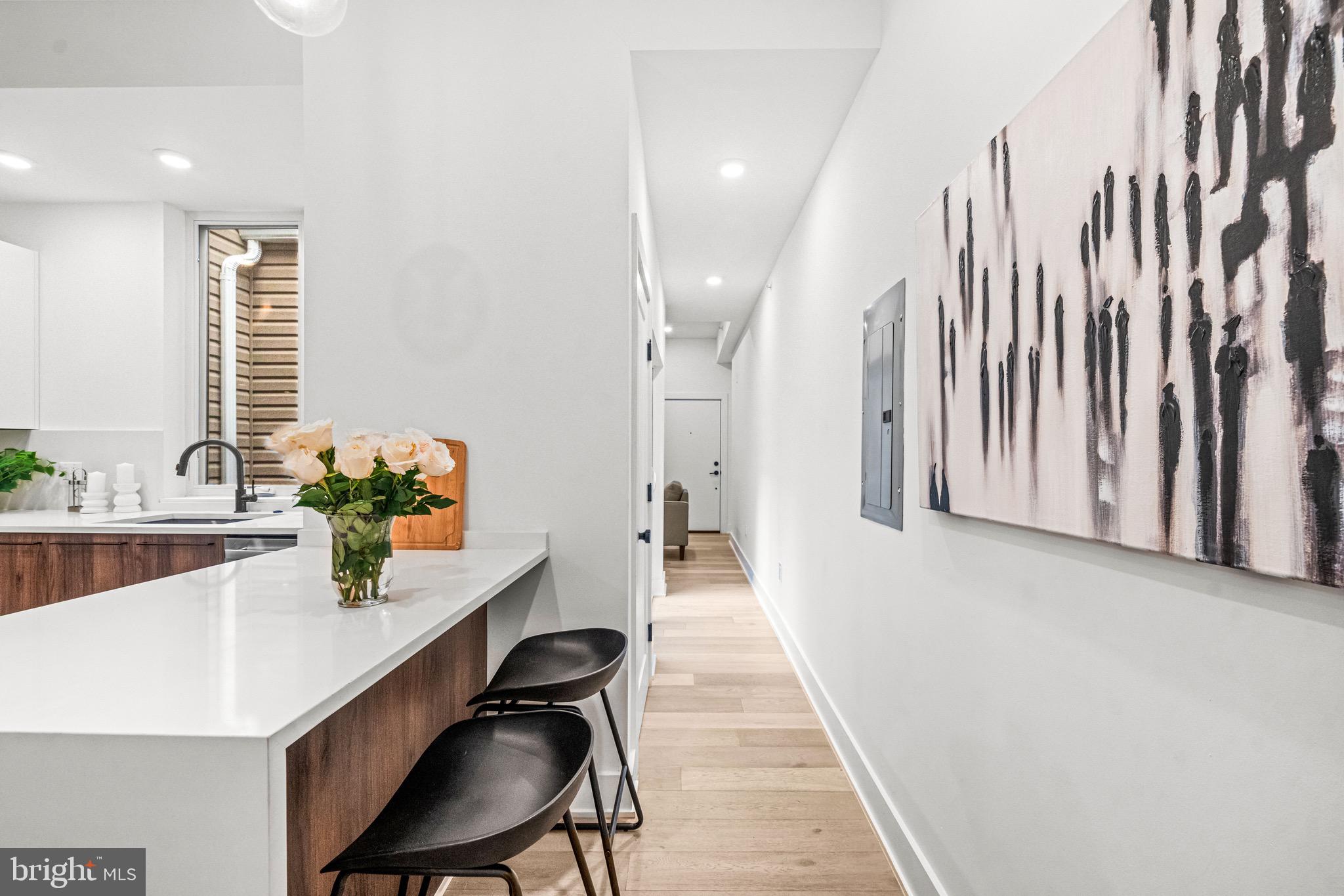 GRADUATE HOSPITAL - Residential