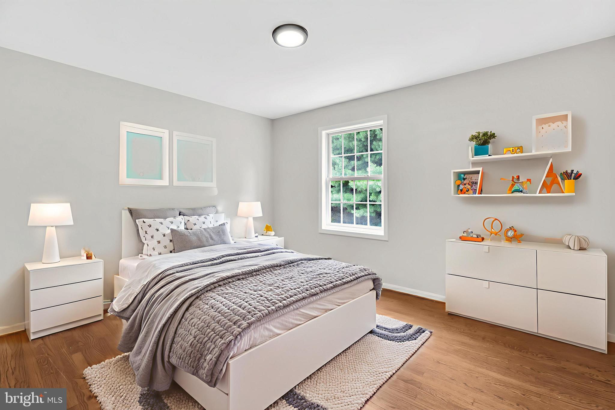 OAK GROVE APARTMENTS - Residential