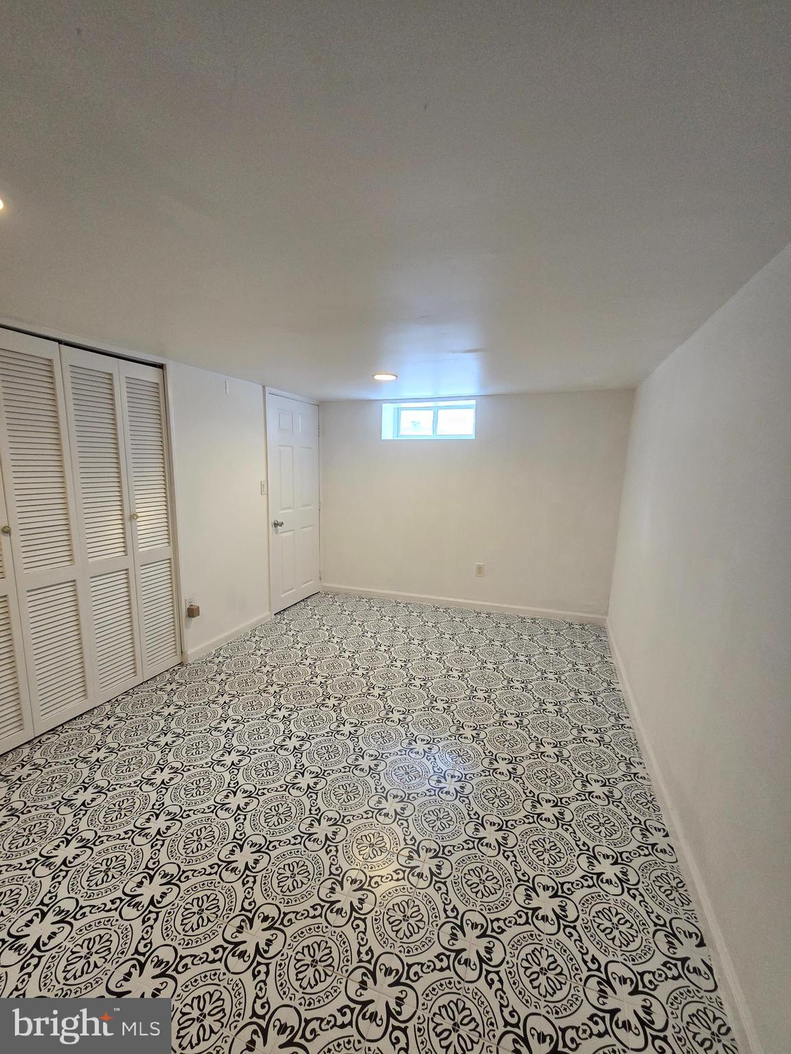 POINT BREEZE - Residential Lease