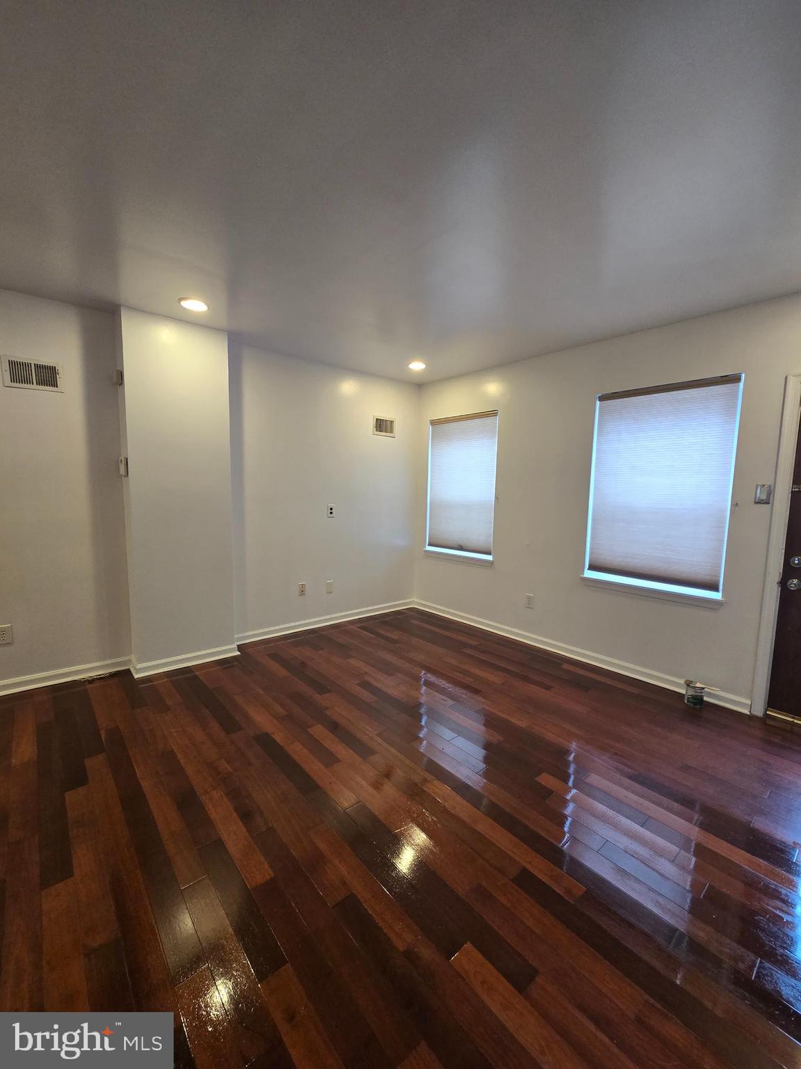 POINT BREEZE - Residential Lease