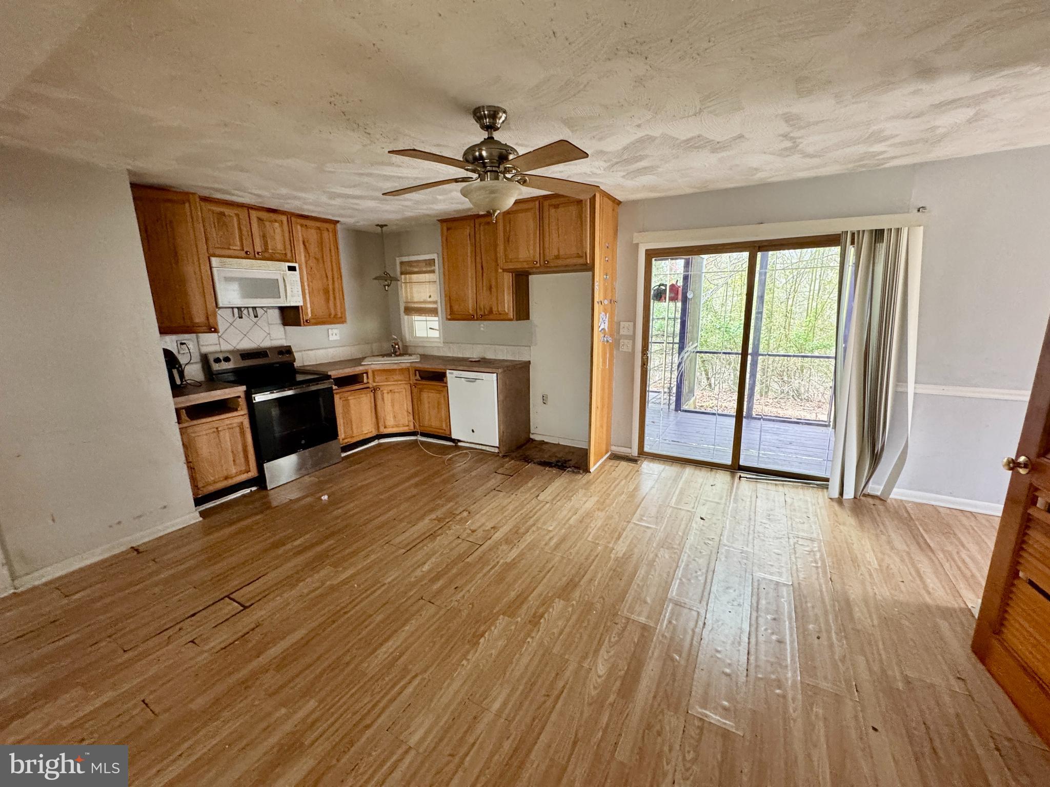 AQUIA HARBOUR - Residential