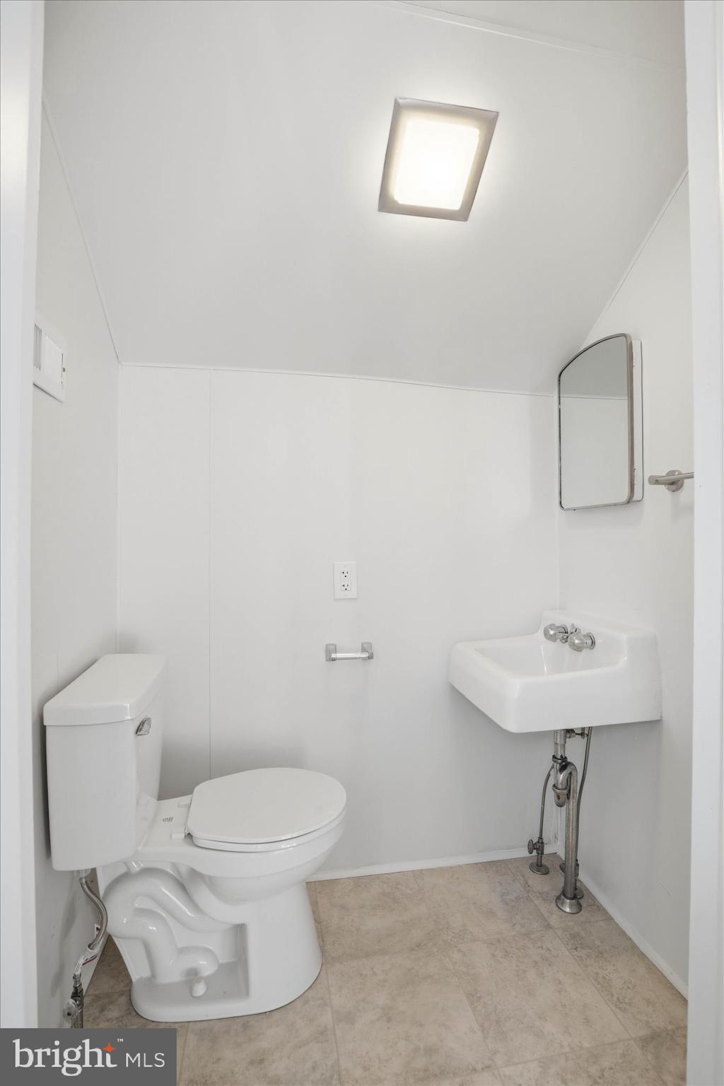 LEBANON CITY - Residential