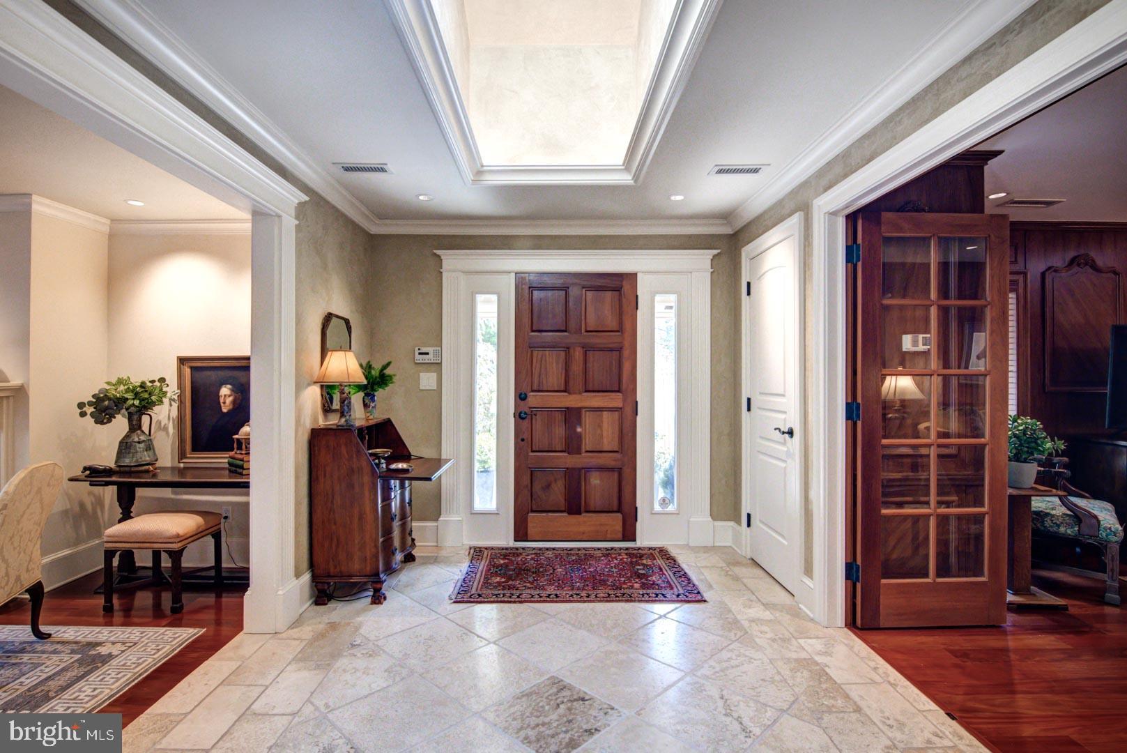 HERMITAGE - Residential