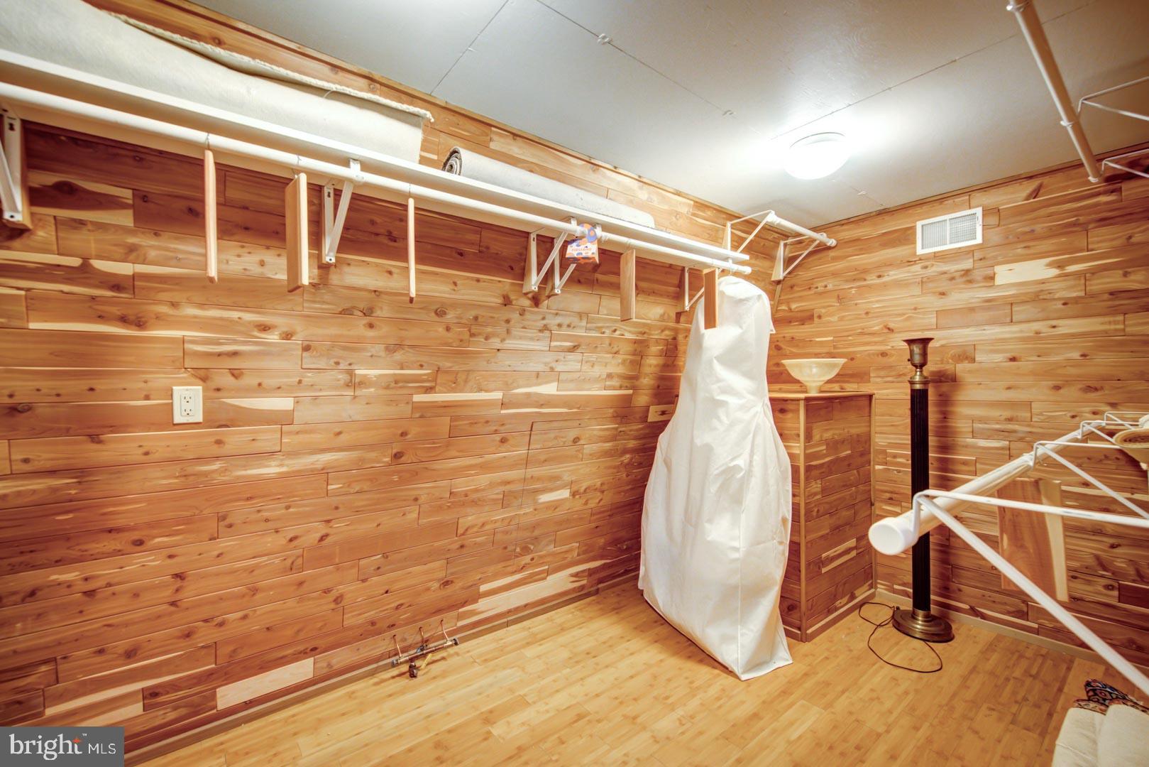 HERMITAGE - Residential