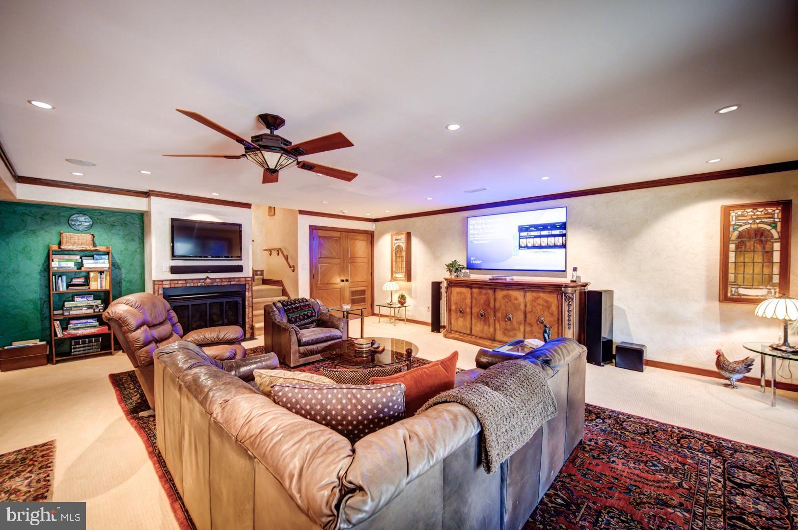 HERMITAGE - Residential