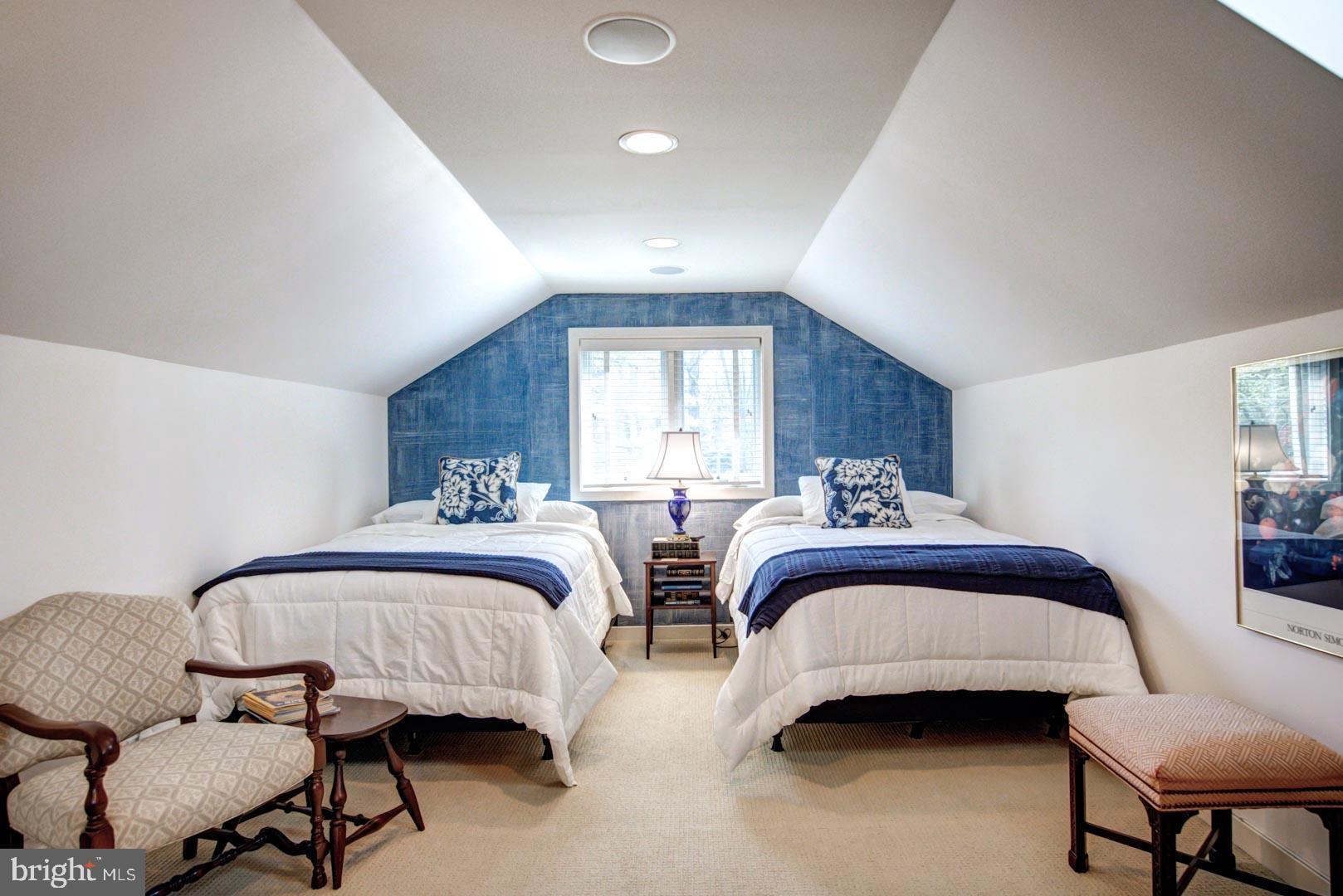 HERMITAGE - Residential