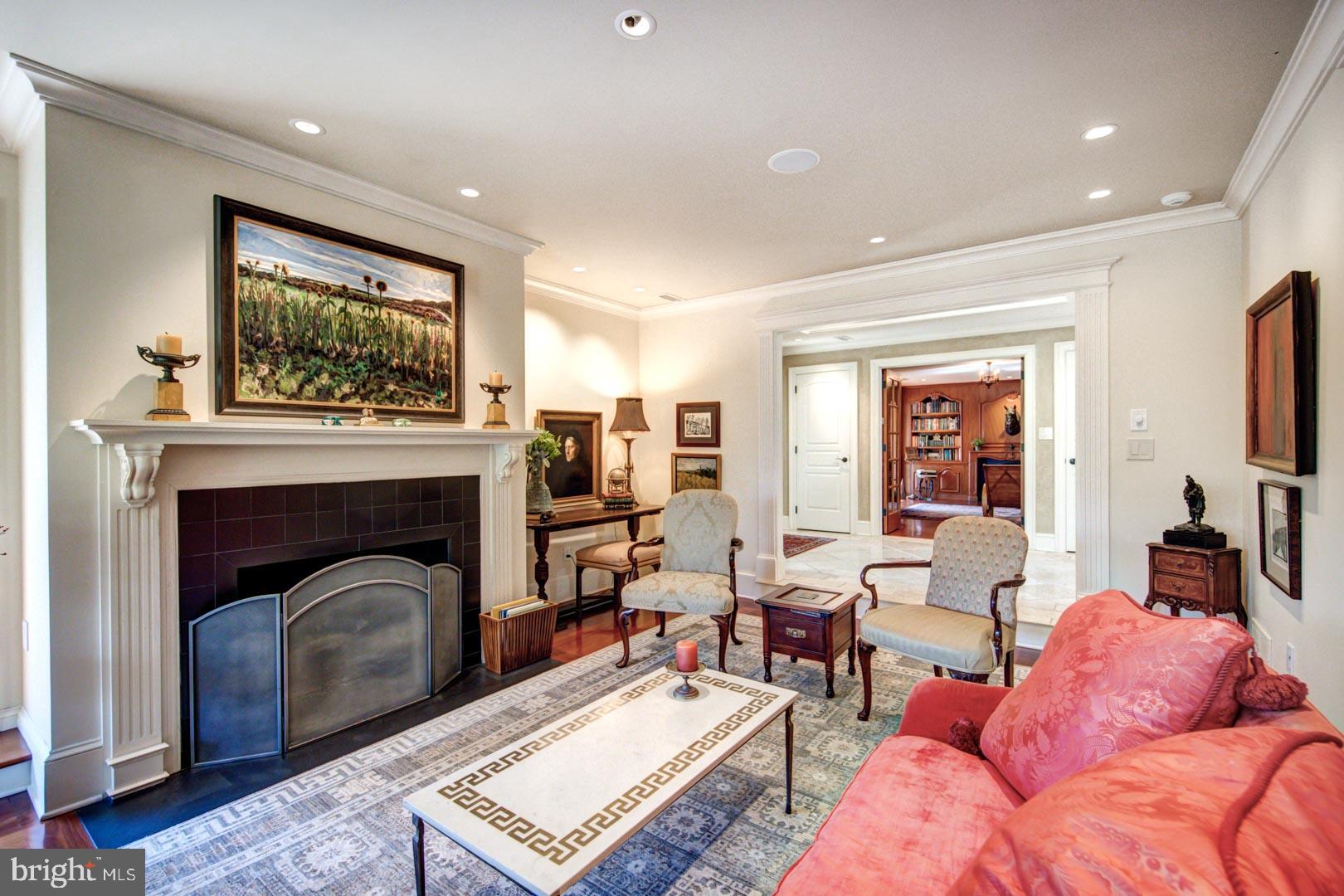 HERMITAGE - Residential