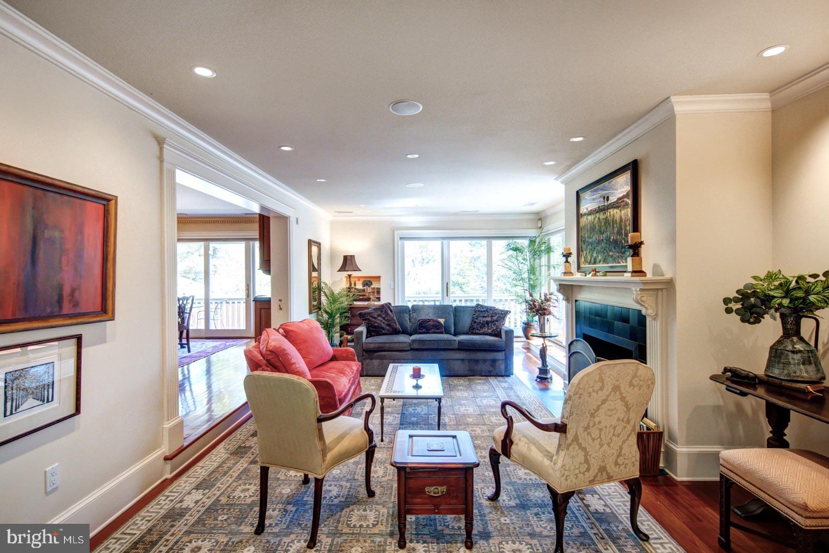 HERMITAGE - Residential