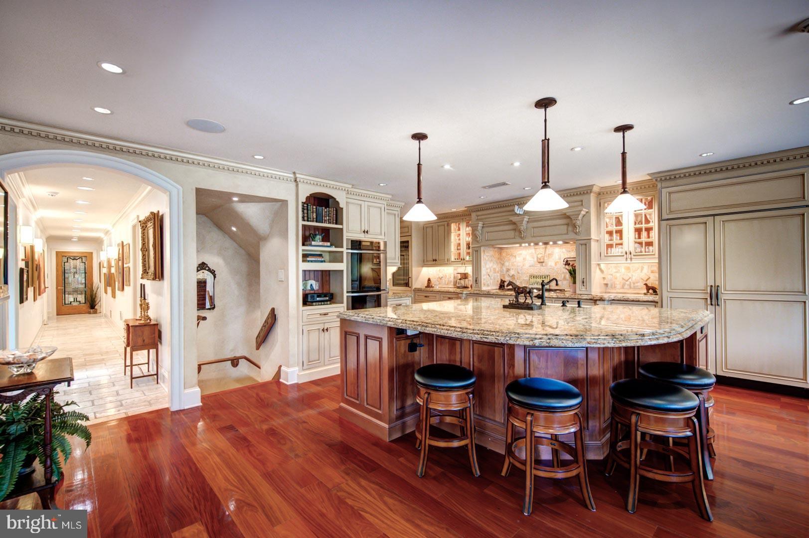 HERMITAGE - Residential