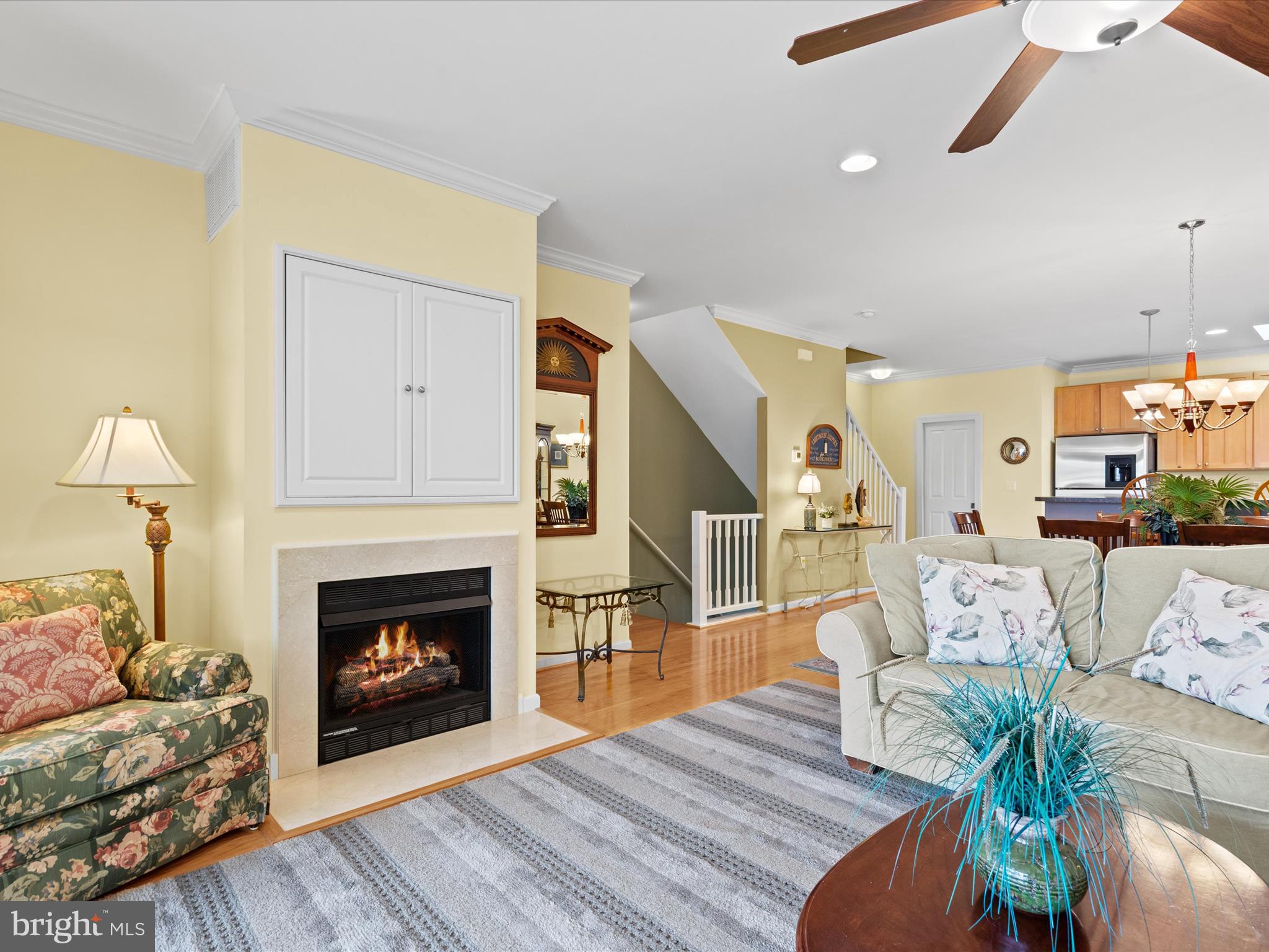 BAYVILLE SHORES - Residential