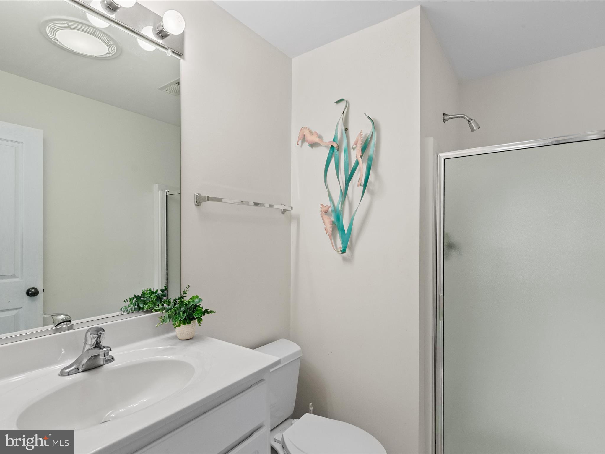 BAYVILLE SHORES - Residential