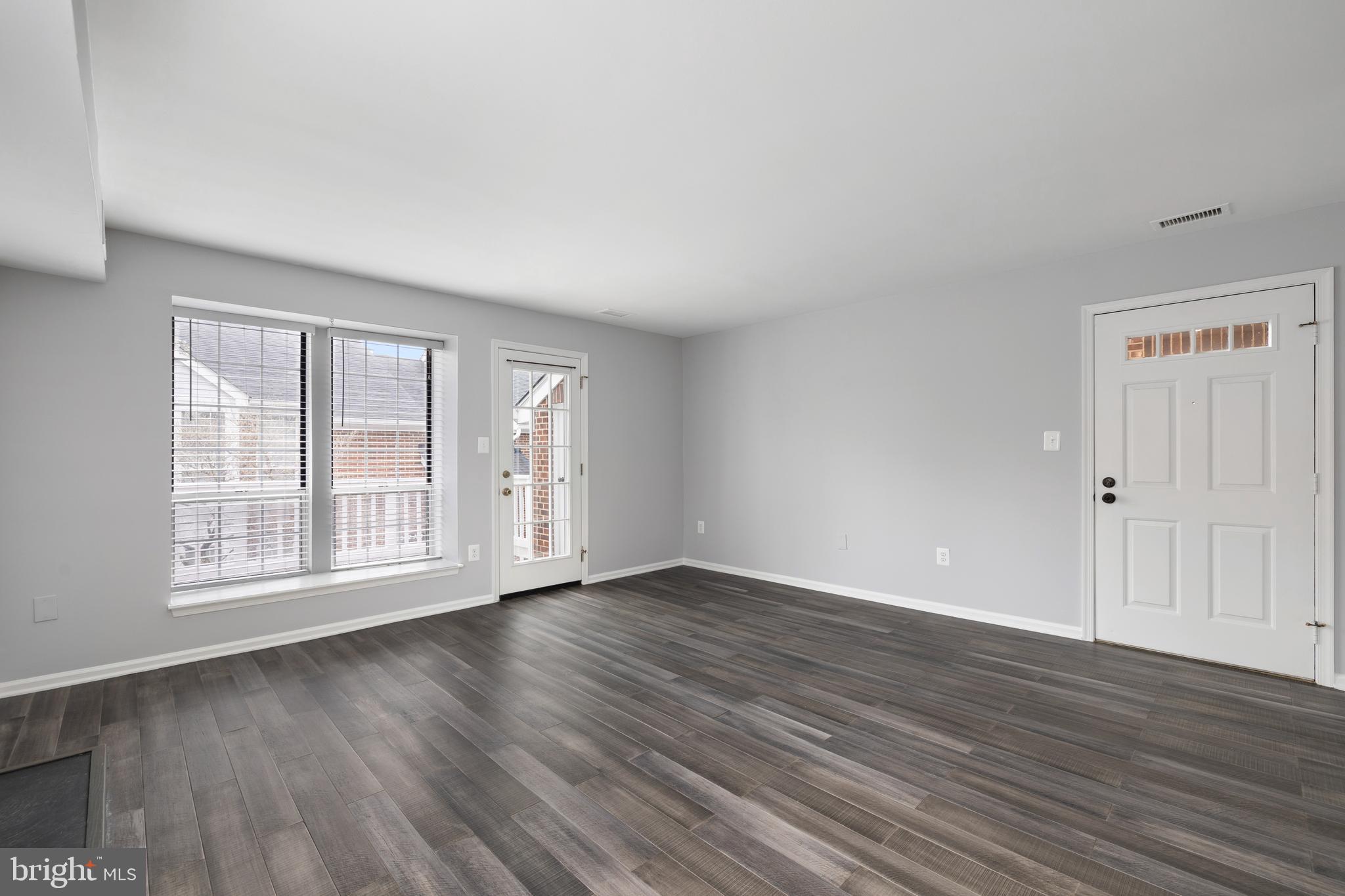 WINDGATE - Residential