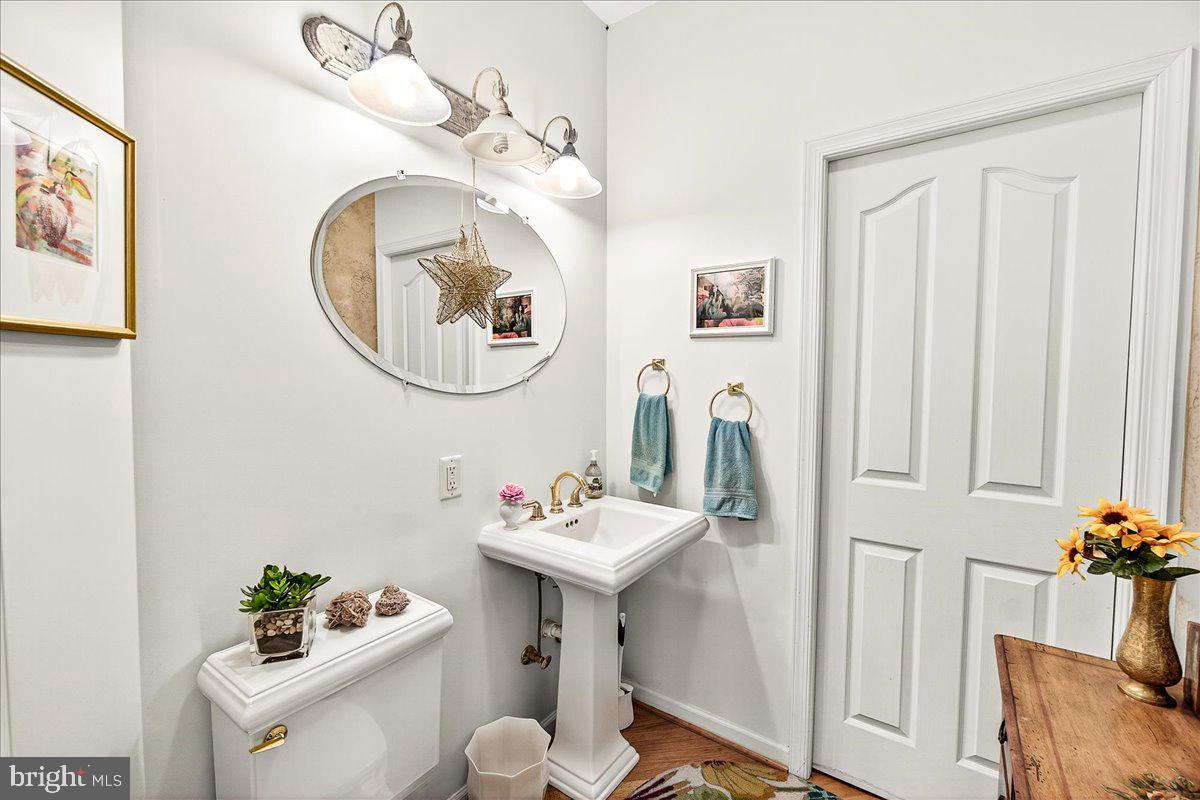 BELLS MILL - Residential