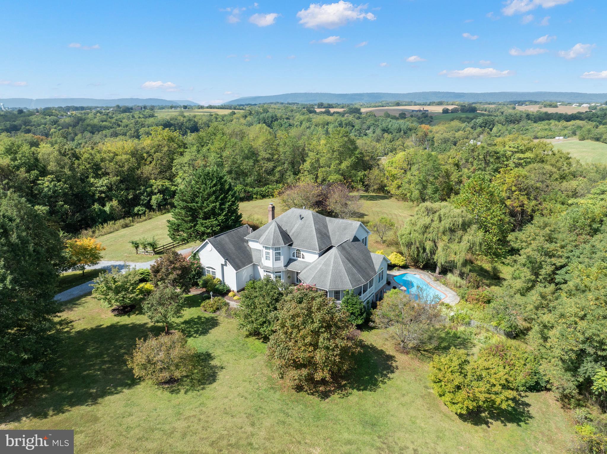 BELLS MILL - Residential