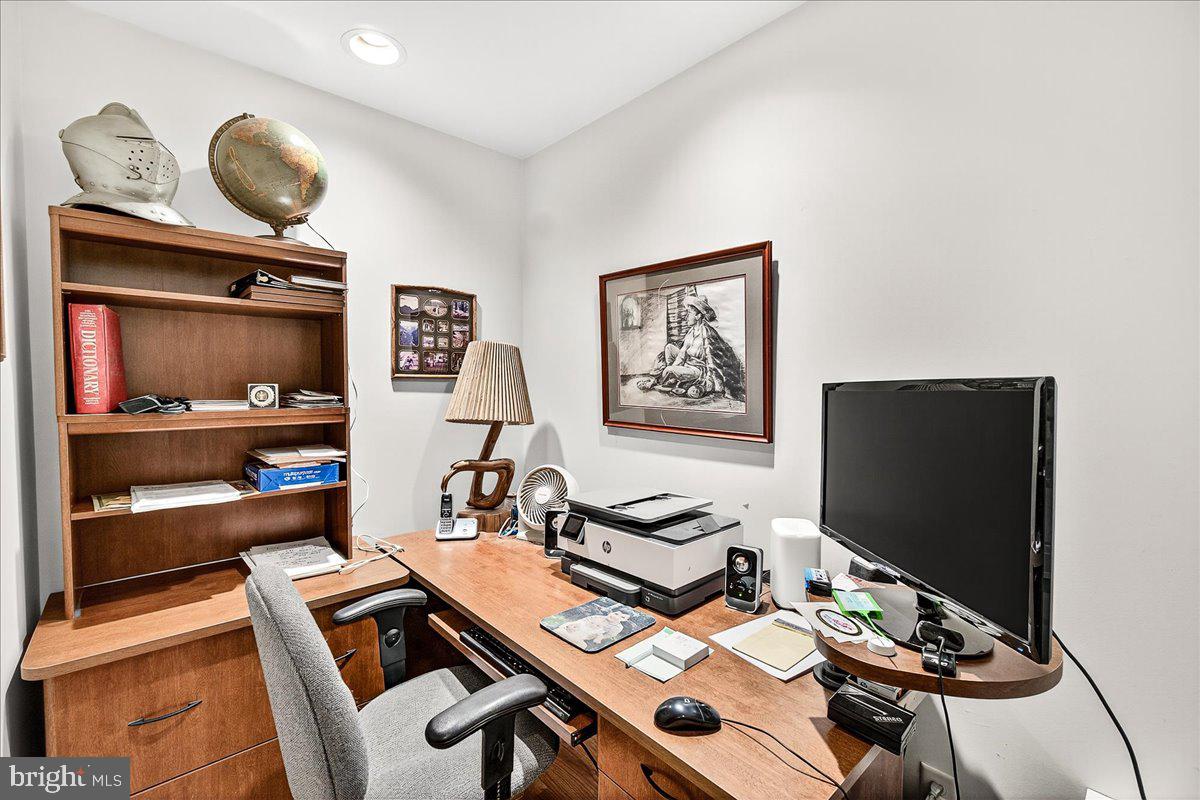 BELLS MILL - Residential