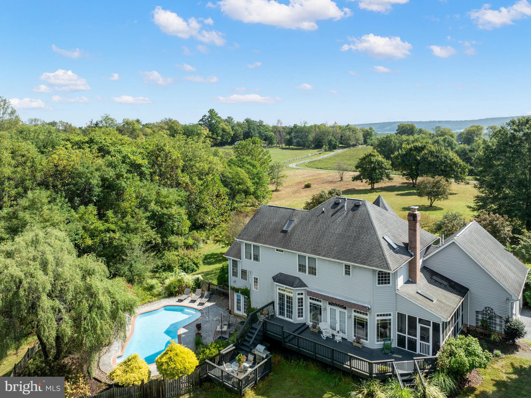 2634 POINT OF ROCKS ROAD