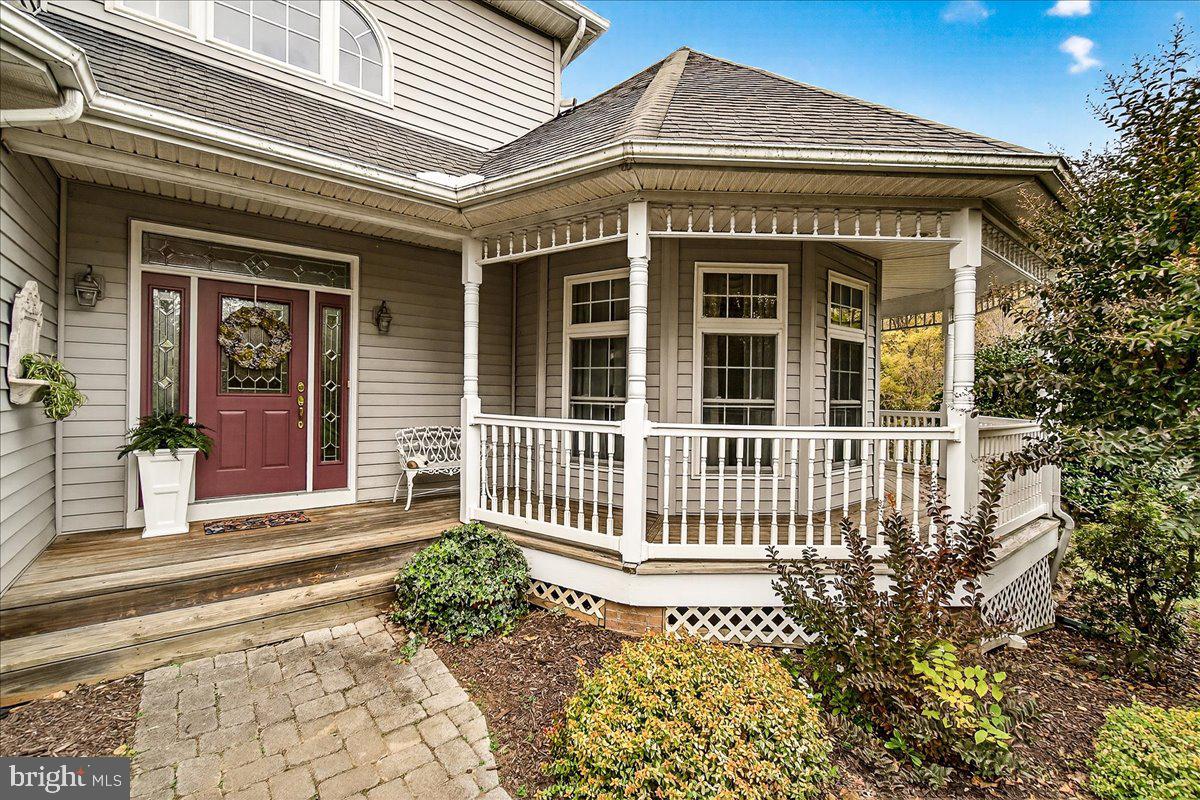 BELLS MILL - Residential