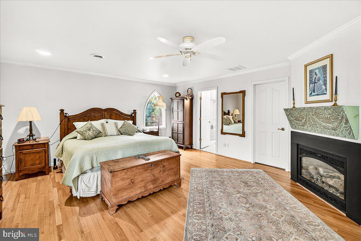 BELLS MILL - Residential