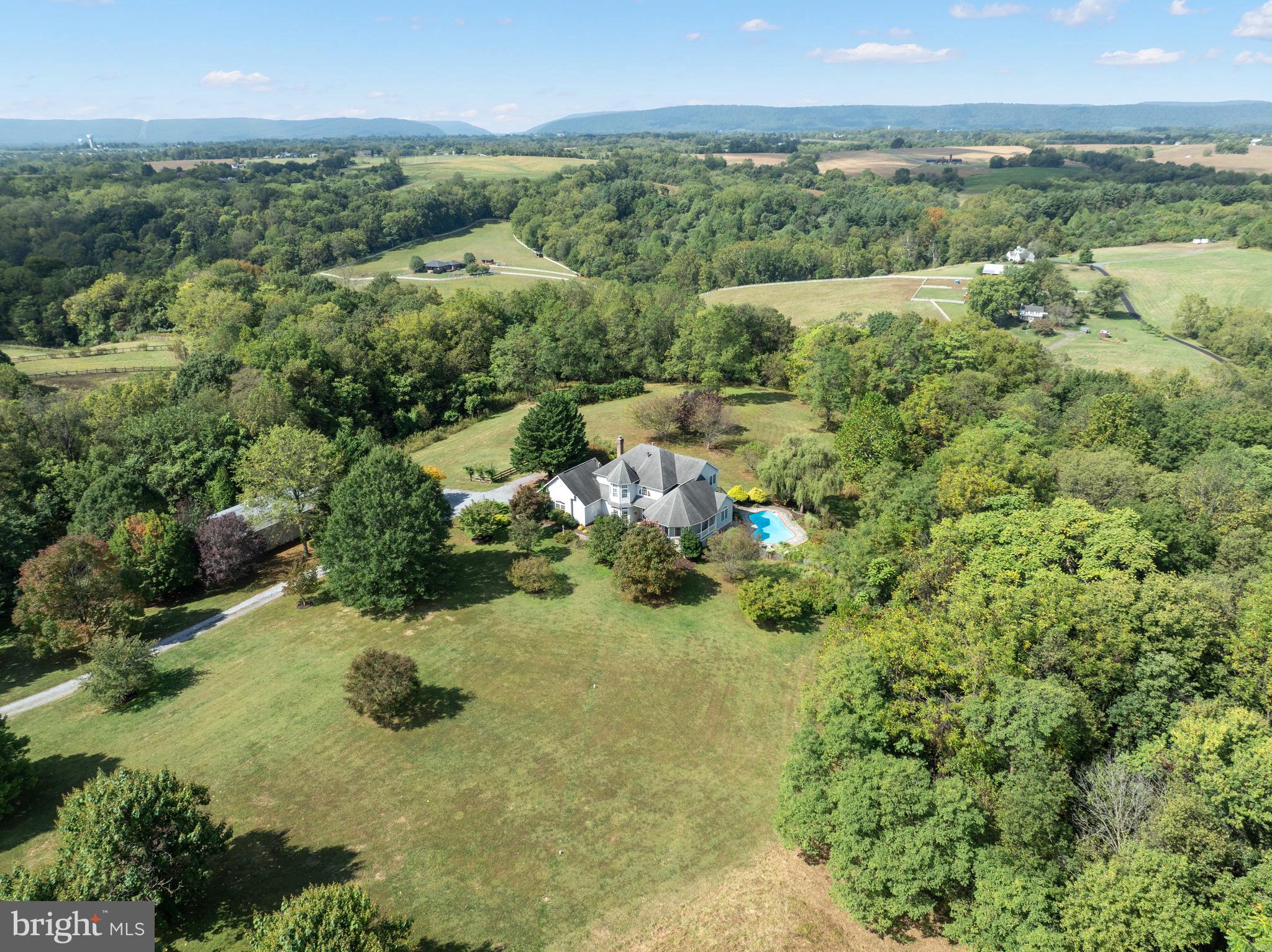 BELLS MILL - Residential