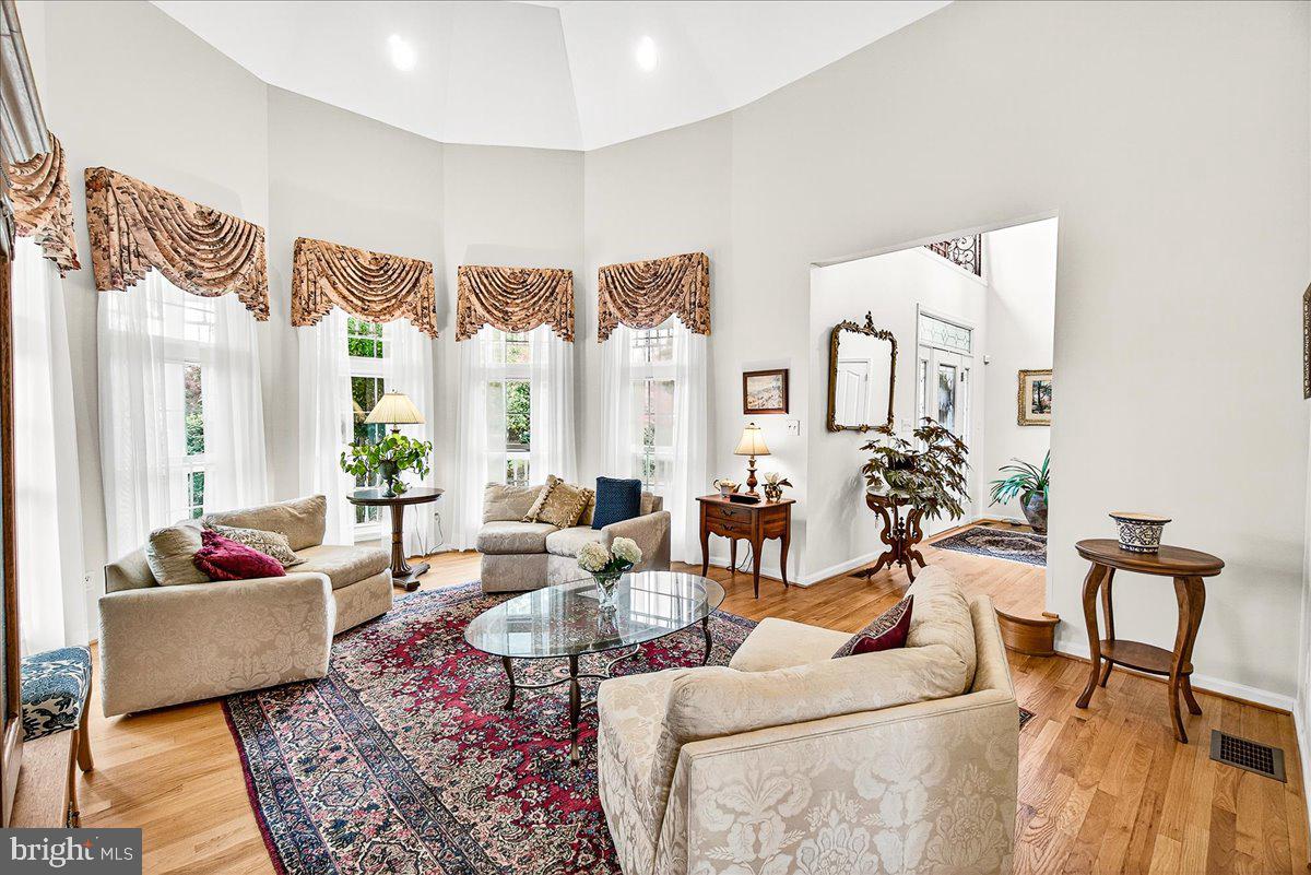 BELLS MILL - Residential