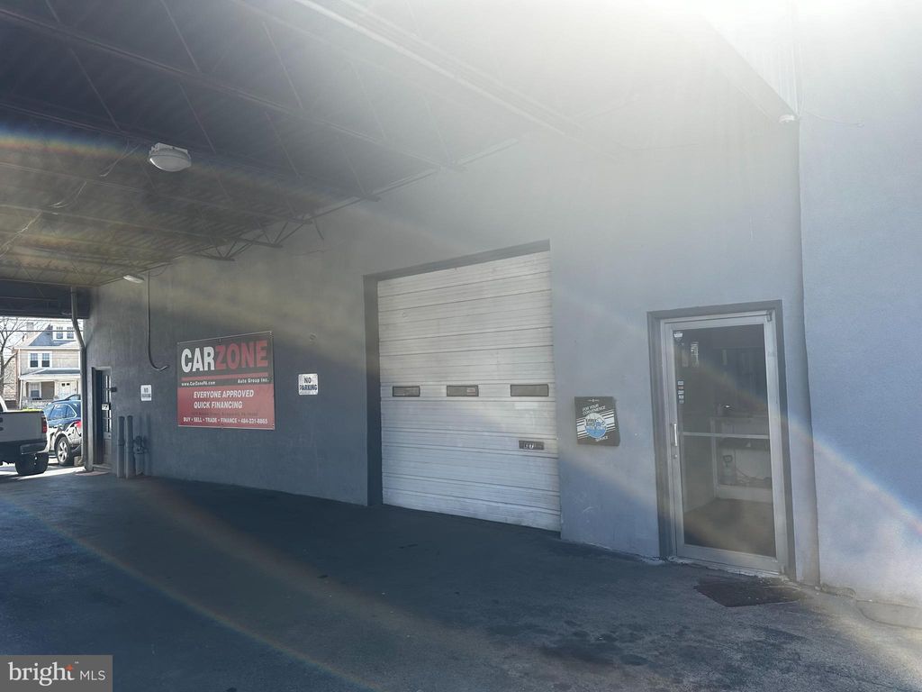 Photo of 1082 Dekalb Street, BRIDGEPORT, PA 19405 (MLS # PAMC2131888)