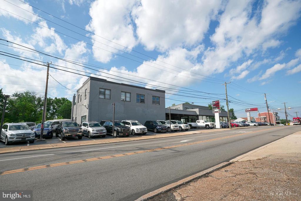 Photo of 1082 Dekalb Street, BRIDGEPORT, PA 19405 (MLS # PAMC2131888)