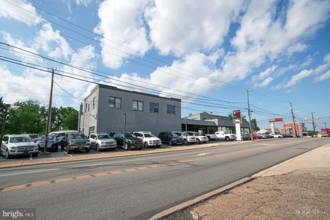 Photo of 1082 Dekalb Street, BRIDGEPORT, PA 19405 (MLS # PAMC2131888)