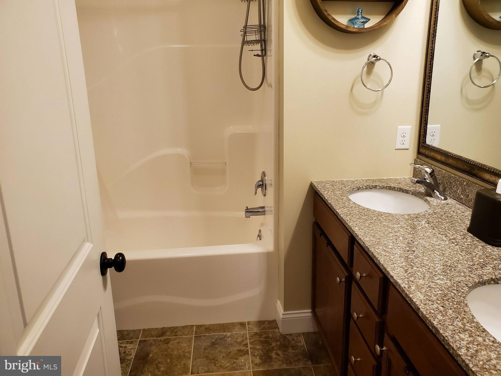 STONEYBROOK OF ELIZABETHTOWN - Residential