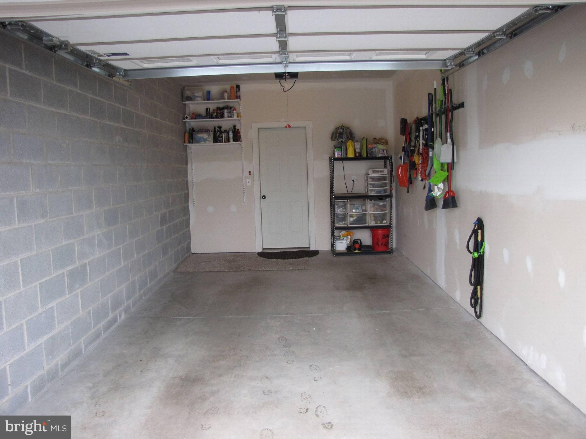 STONEYBROOK OF ELIZABETHTOWN - Residential