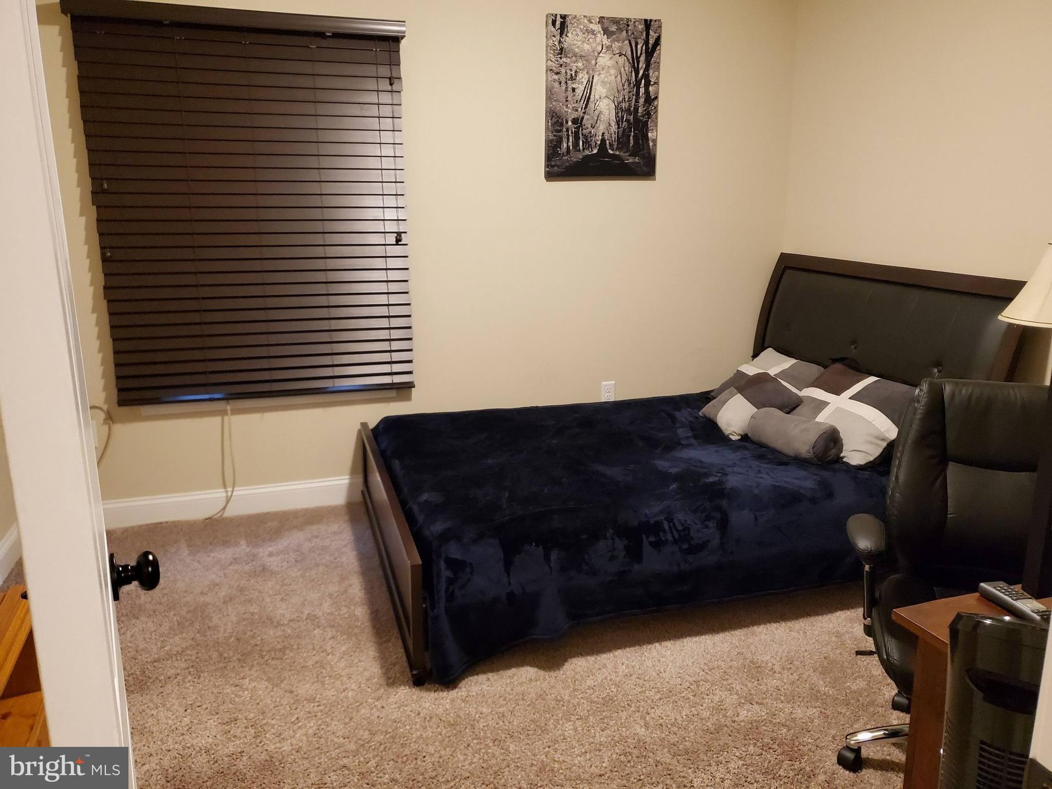 STONEYBROOK OF ELIZABETHTOWN - Residential