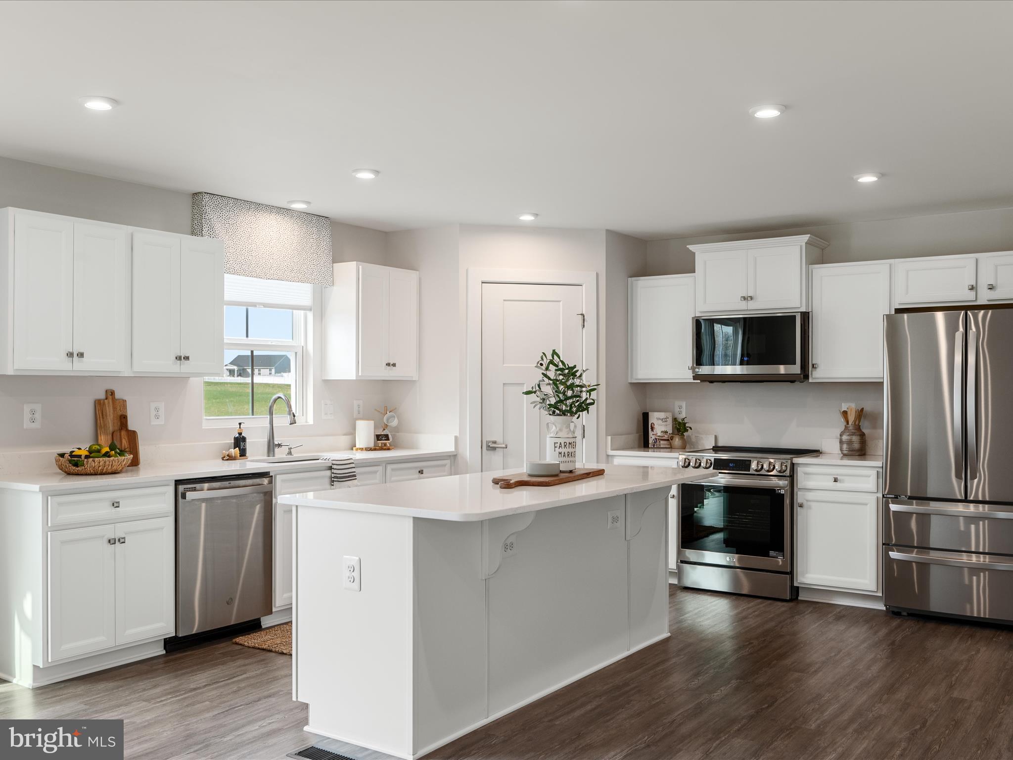 ARCADIA NORTH - Residential