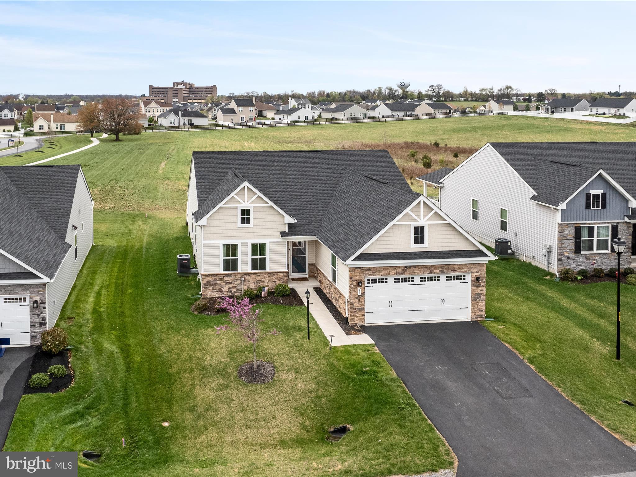 ARCADIA NORTH - Residential