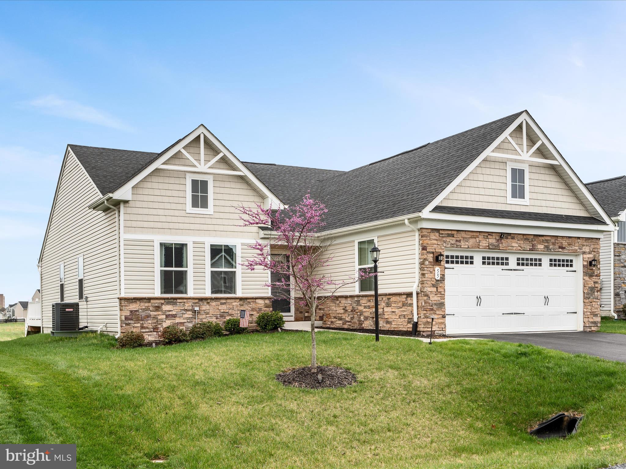 ARCADIA NORTH - Residential