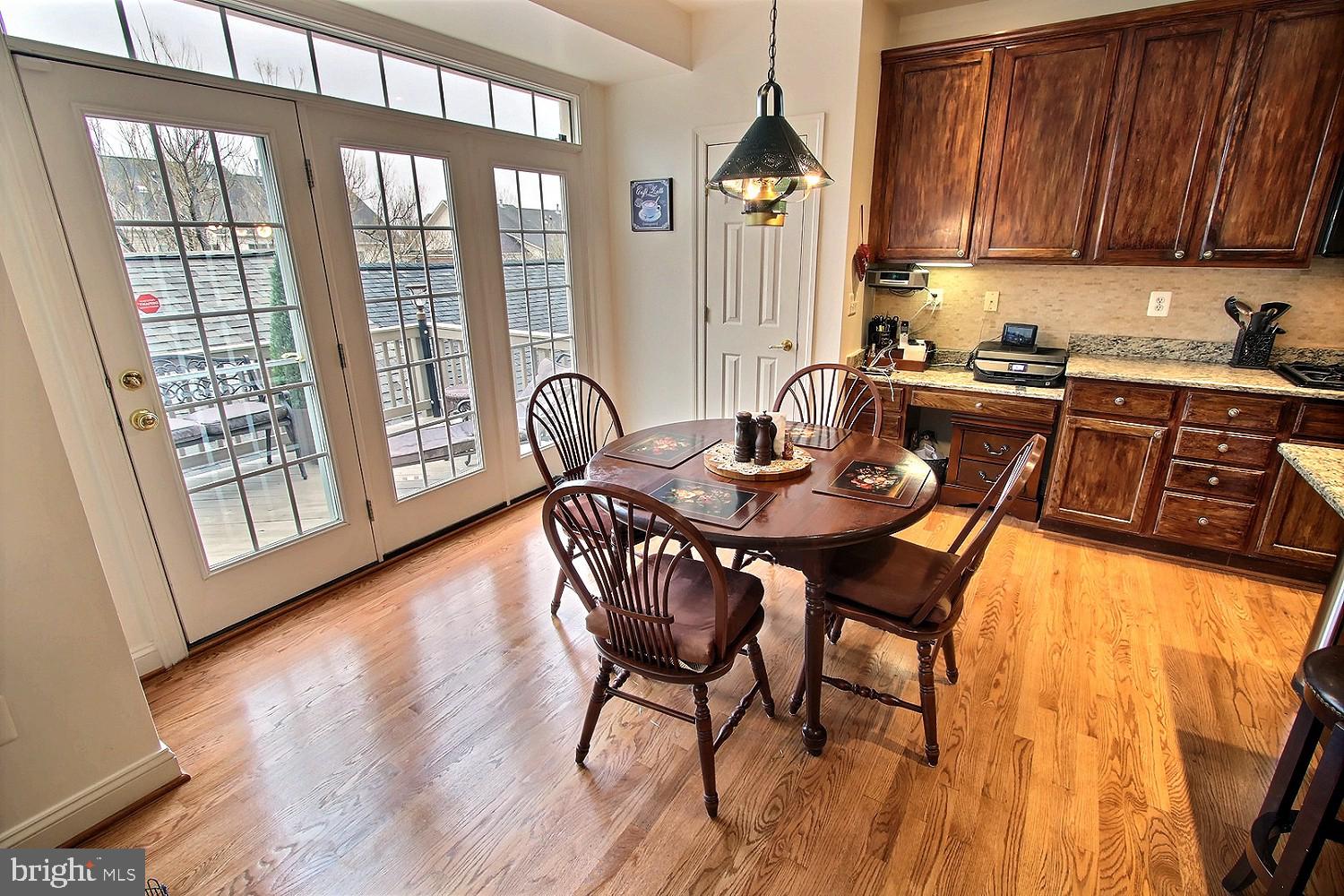 KING FARM WATKINS POND - Residential