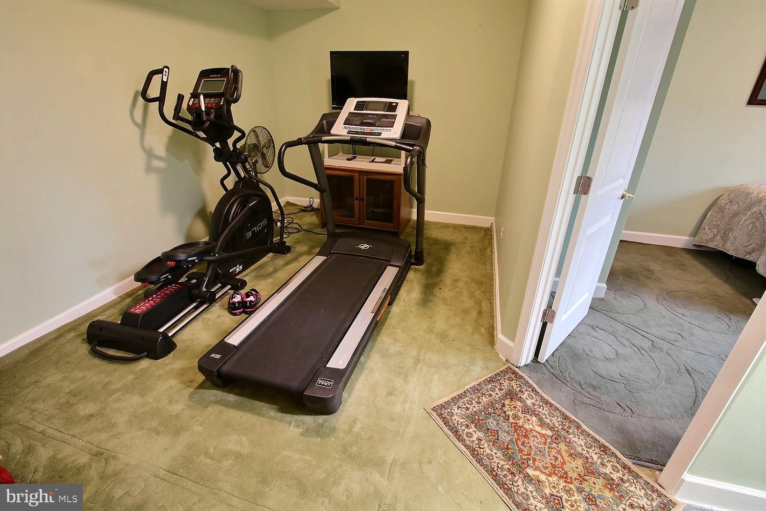 KING FARM WATKINS POND - Residential