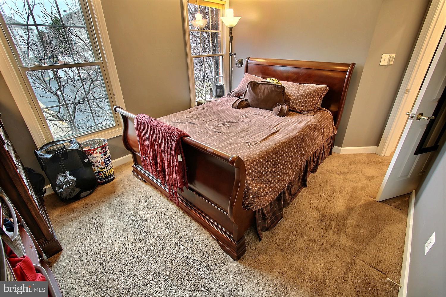 KING FARM WATKINS POND - Residential