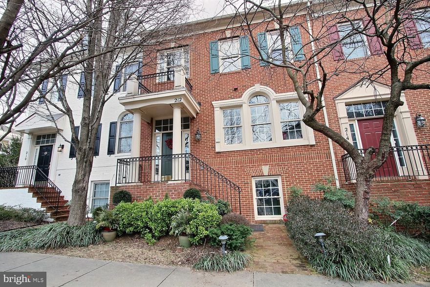 Beautiful 4 Bedroom 3.5 bath townhome with 2 car garage located in the sought-after King Farm community!  The oversized master bedroom suite with two large closets.  The Master bath offers a soaking tub, double vanity, and separate shower.  Basement was finished by current owners adding a full bath and bedroom off of a large den.  Stepping out from there you will find yourself in your own personal a "beer garden" connected to your 2 car garage.  This home is next to everything you want, community pool, restaurants, shopping, fitness center, and lots of parks.  The community offers activities for every life style.  You are minutes from 270, 370, 355, with easy access to the metro, only 0.6 miles away!!  This home won t last long!  Make your tour today!